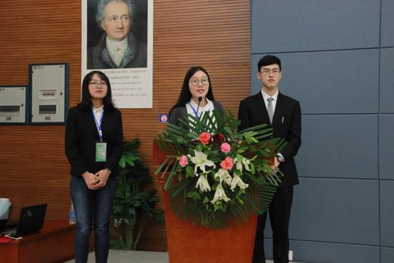 Macintosh HD:Users:Ginny:Desktop:模联校会:精:闭幕式:IMG_1923.jpg