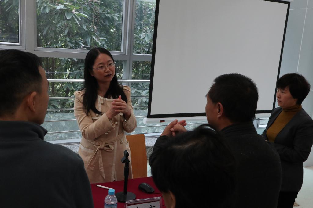 陈丽娅老师讲座现场 太阳成集团tyc122ccvip